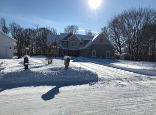 3006 Hunters Dr, Jenison, MI 49428