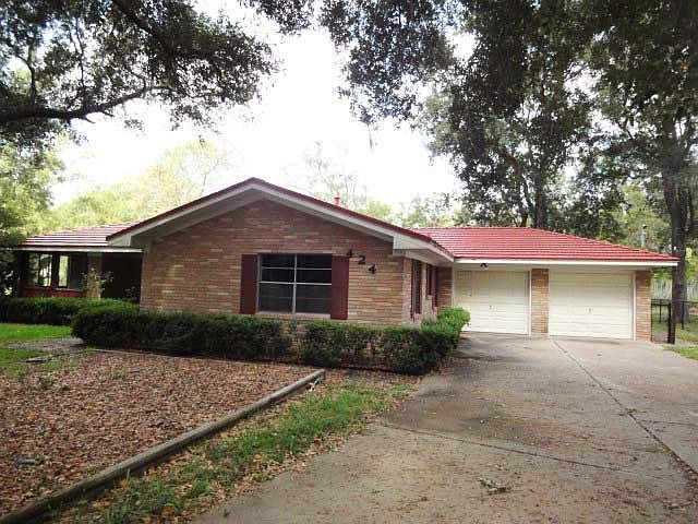 1st image of 424 Bluebonnet Dr