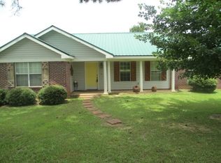 9240 Tank Rd, Crystal Springs, MS 39059