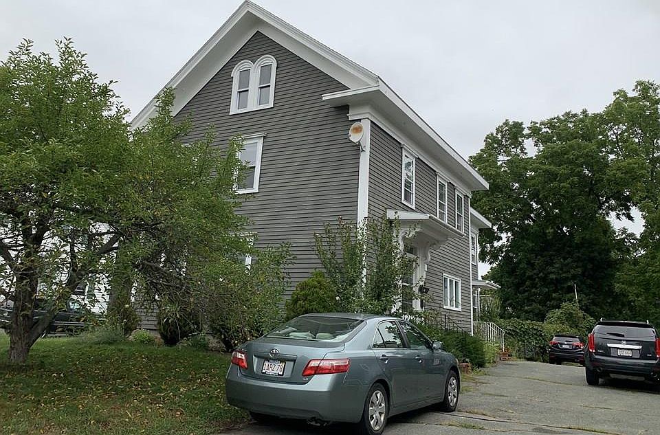 1st image of 13 Essex St Unit 1