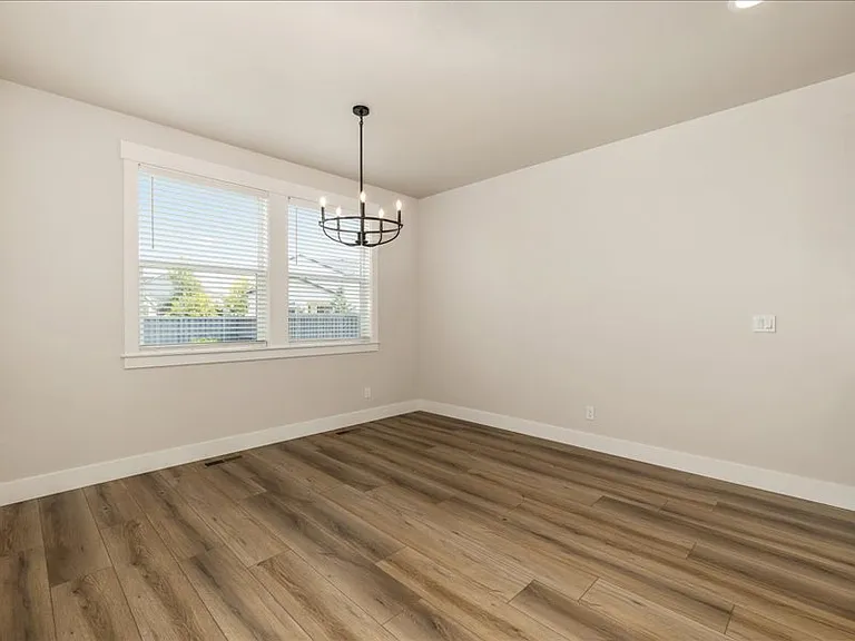 10273 Loneleaf Dr — Photo 11
