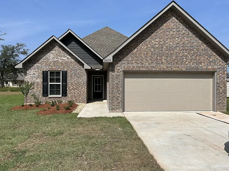 20453 Ridgelake Rd — Photo 1