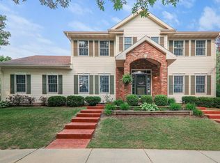 7201 Countrywood Ln, Madison, WI 53719