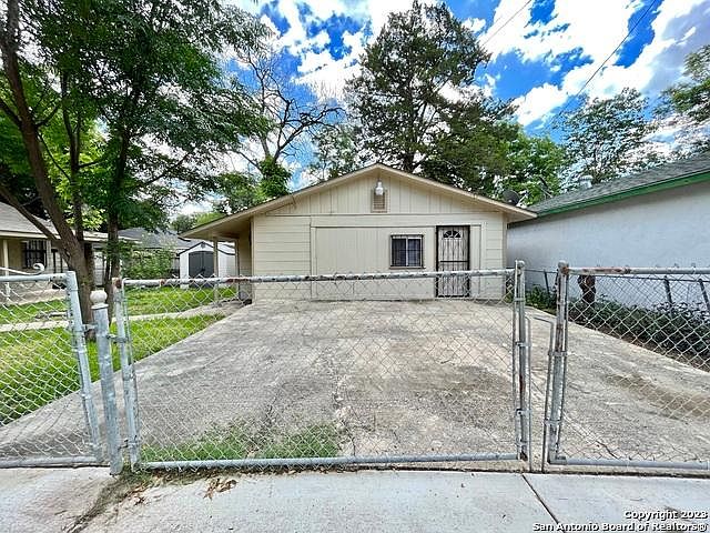 1st image of 2234 W Hermosa Dr #B