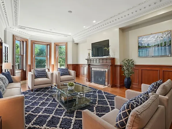 63 Commonwealth Ave APT 3, Boston, MA 02116