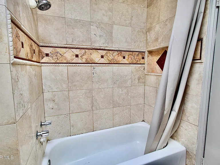 901 Tepic Dr #A — Photo 41