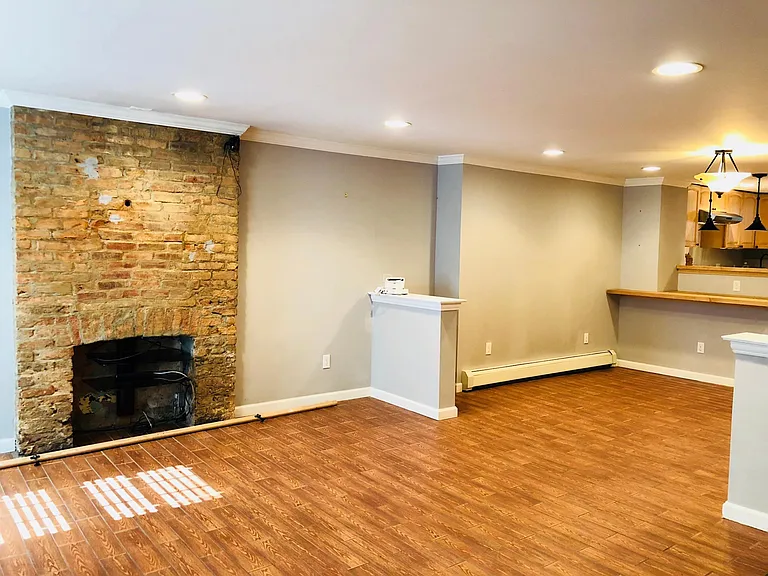 179 Oakland Ave #1A — Photo 10