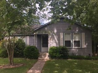 1221 Prairie St, Columbus, TX 78934