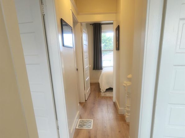 3 bedroom rental in Vancouver — photo 8
