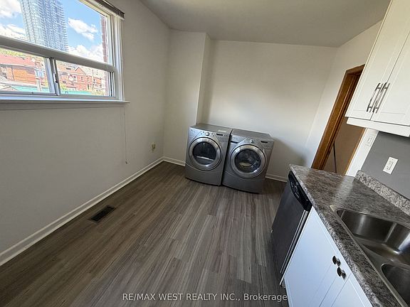 5th image of 78 Millicent St
