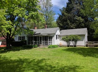 270 Belchertown Rd, Amherst, MA 01002