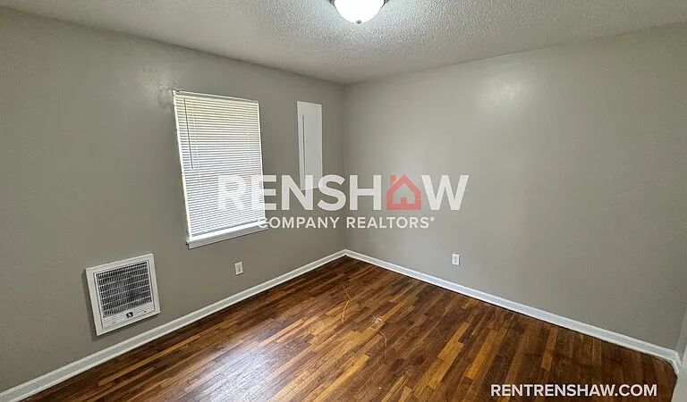 249 Navy Dr — Photo 11
