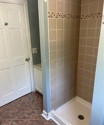 3rd image of 306 S Ozark St
