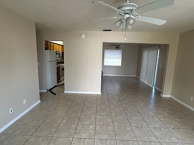 608 Cortez St — Photo 7