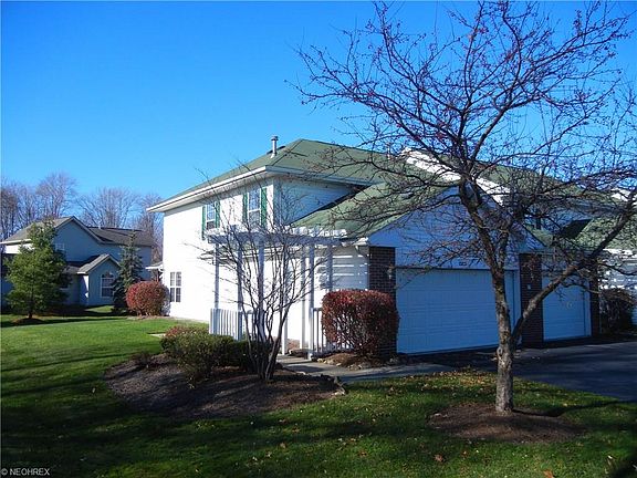 3rd image of 6746 Columbine Ct