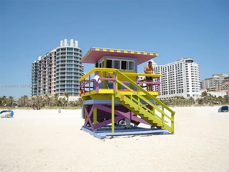 1500 Ocean Dr #1003 — Photo 31