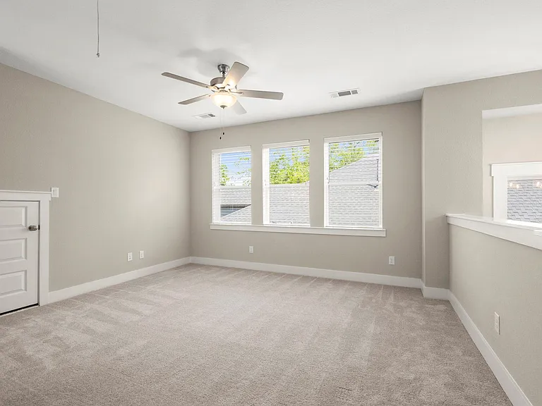 311 Pilazzo St — Photo 26