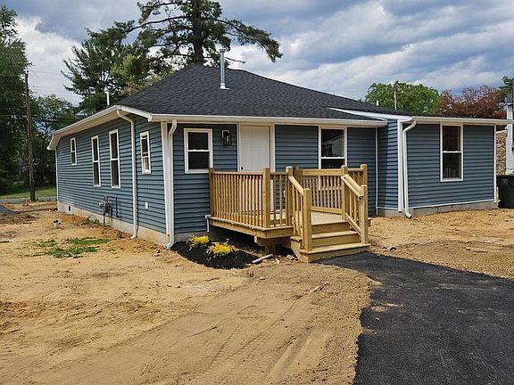 3rd image of 194 Blackwood Ave