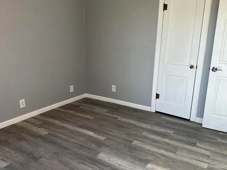 1602 W Tilden St — Photo 10
