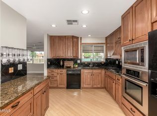 9219 W Indian Hills Dr, Sun City, AZ 85351