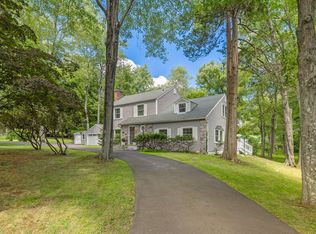 295 Roxbury Rd, Stamford, CT 06902