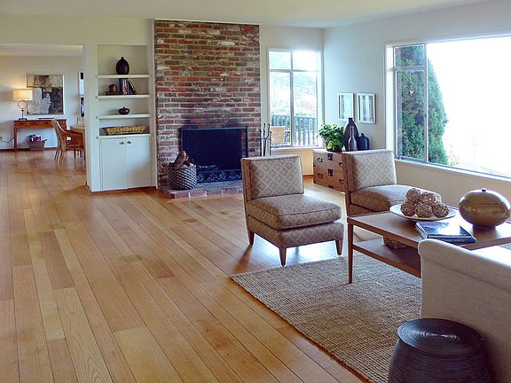 3rd image of 60 Cowper Ave