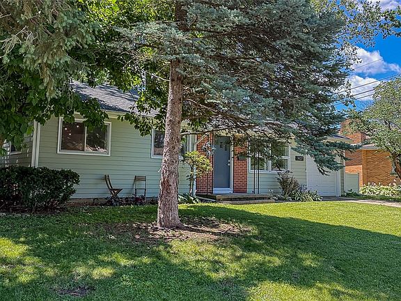 2nd image of 1407 Fairlawn Dr