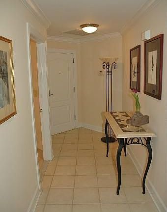 2nd image of 502 W Broad St APT 316