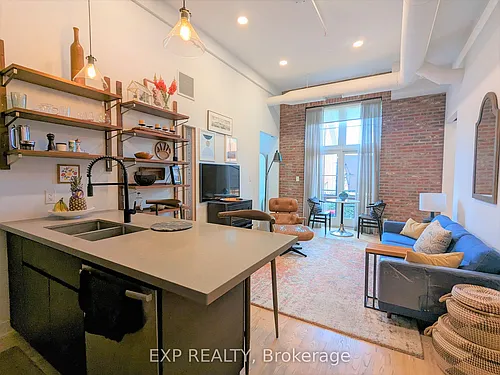 152 Annette St #206 Photo 1 152 Annette St #206 Photo 1