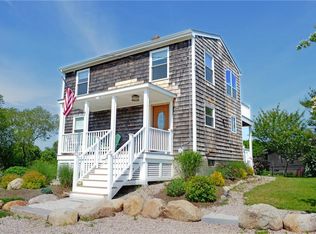 34 Green Meadow Dr, Narragansett, RI 02882