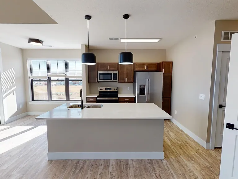 2014 University Dr — Photo 19