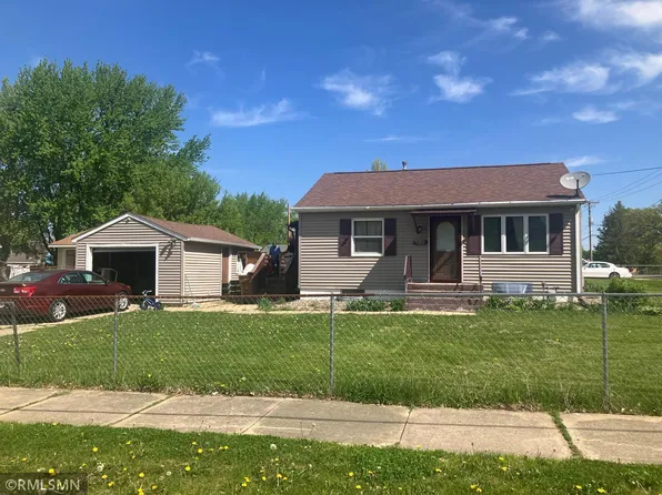 1921 3rd Ave NE, Austin, MN 55912