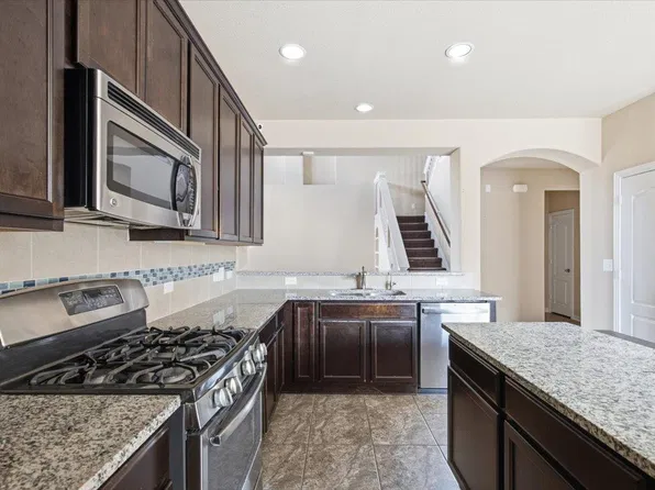 1209 Rhonda Cv, Hutto, TX 78634