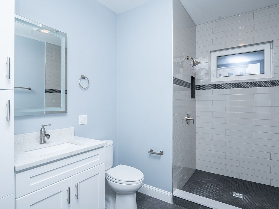 2nd image of 125 Neponset Ave #1