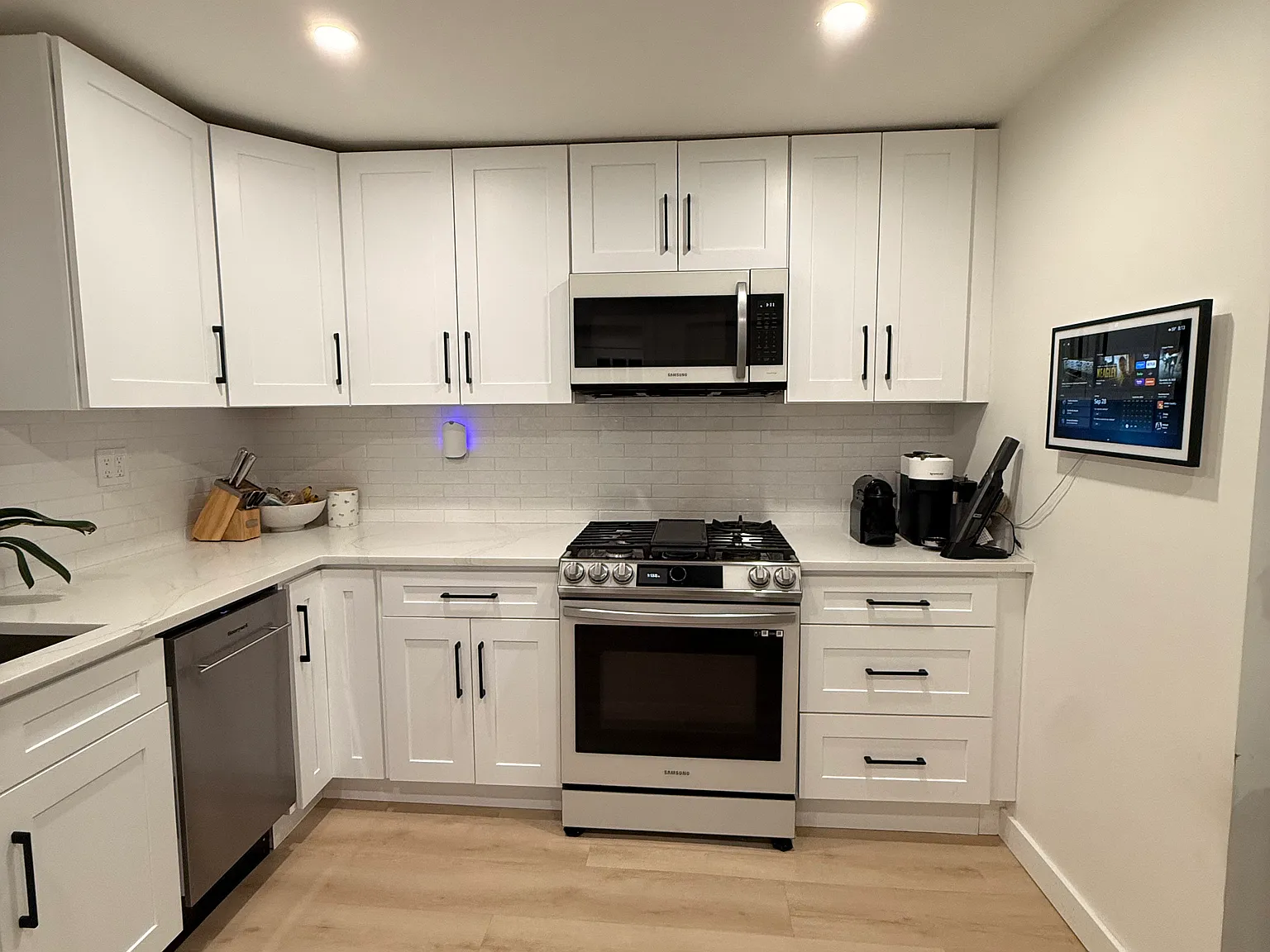 2 bed, $3,500 — Photo 3