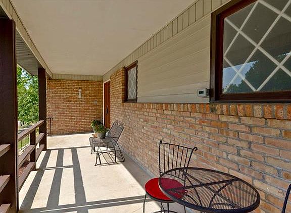 2nd image of 5035 Crosswood Dr