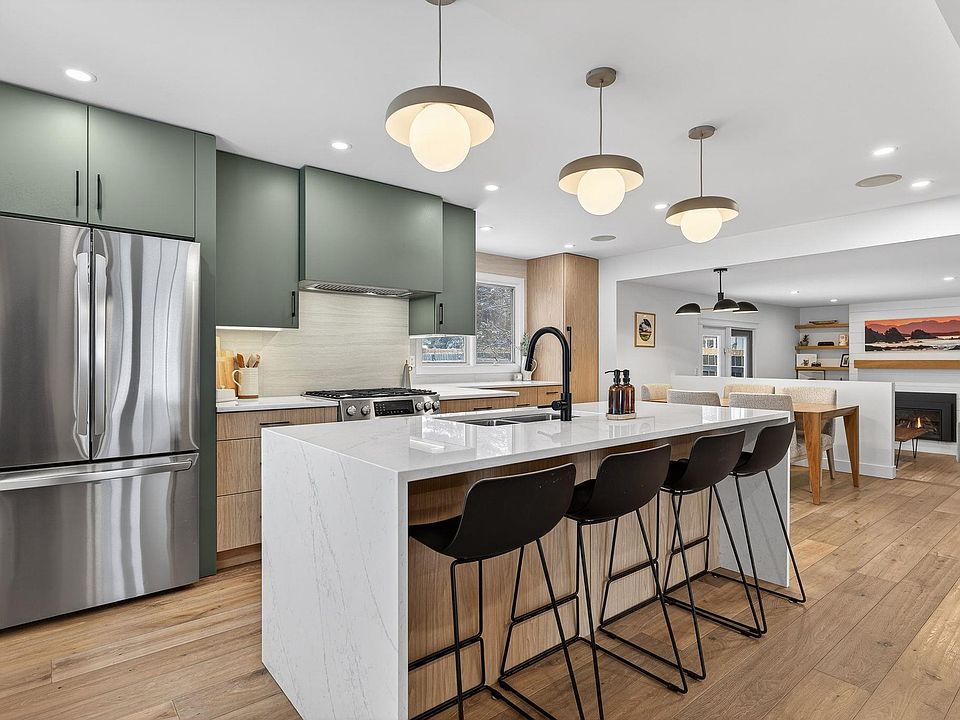 1st image of 632 Wahstao Rd NW