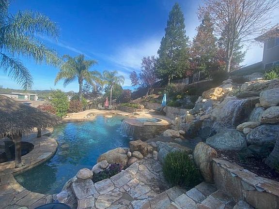 2nd image of 3497 Foxmore Ln