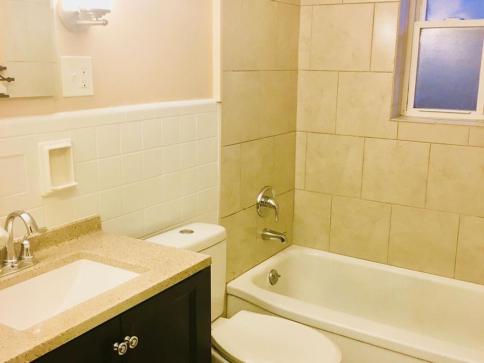 1st image of 6303 Girard Ave #4