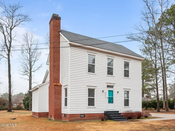2904 Colonial Circle, Kinston, NC 28504