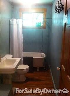 claw foot tub, shower