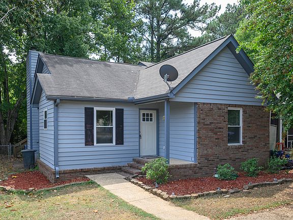 2nd image of 619 Cahaba Manor Trl