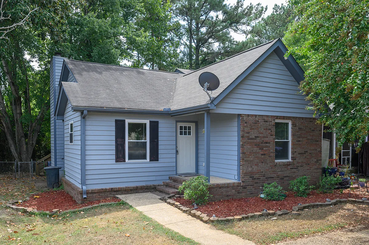 Building Photo - 619 Cahaba Manor Trl