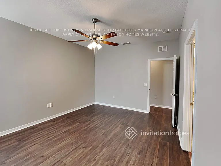 5240 Krenson Woods Way — Photo 12