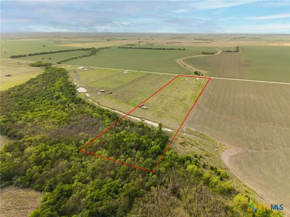 212 County Road 362, Rosebud, TX 76570