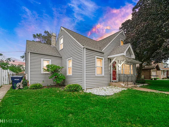 7012 W 115th St, Worth, IL 60482