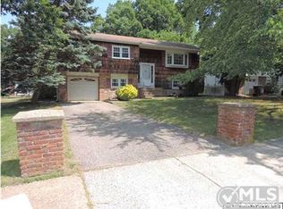 548 Duchess Ct, Toms River, NJ