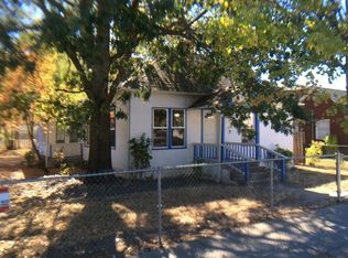 544 2nd Ave, Gold Hill, OR 97525