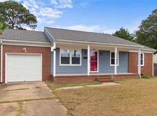 182 Ridgewood Pkwy, Newport News, VA 23608