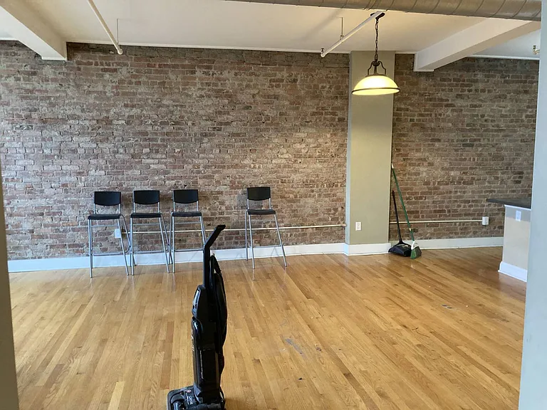 4-6 Sheridan Ave #4A — Photo 7
